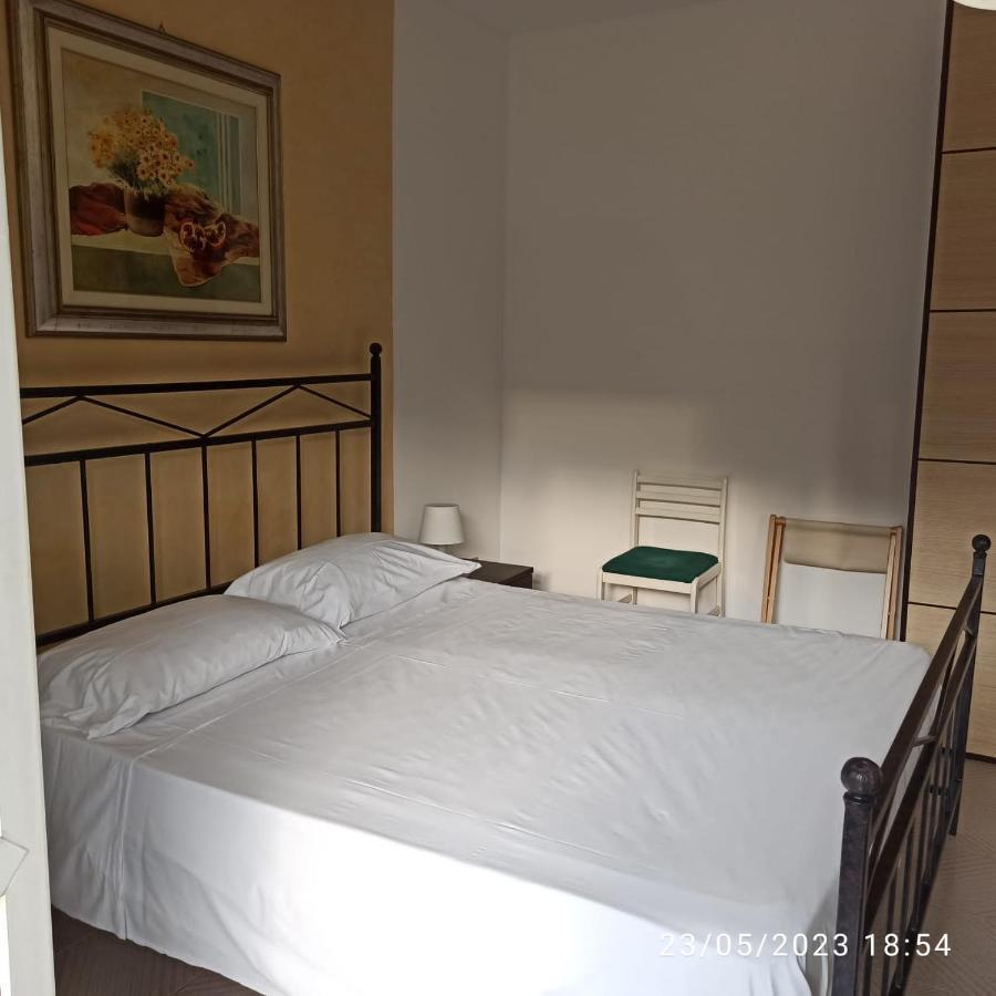 Marina D'Agro Residence Санта-Тереза-ди-Рива Экстерьер фото
